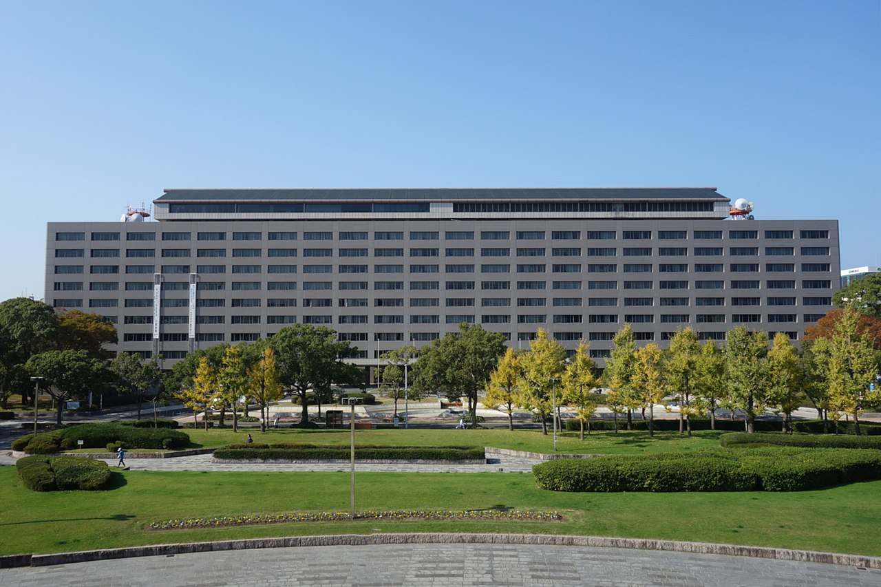 福岡県知事に県庁生え抜き副知事確実の裏事情 麻生 古賀 山崎の死闘 歴史家 評論家 八幡和郎 日本最大の選挙 政治情報サイトの選挙ドットコム