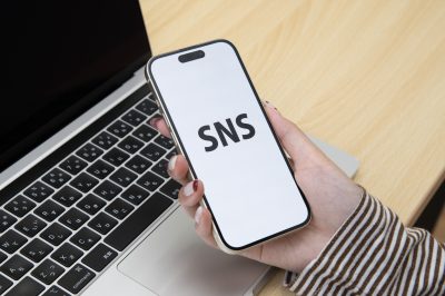 GoogleとXなどに総務省が初の勧告！2027年統一地方選の「SNS偽情報対策」は本当に機能するのか？（和田晋司） 